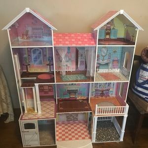 Doll house
